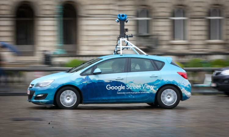 Google avtomobil s kamero za Google Street View