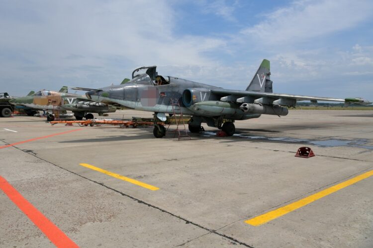 Bojno letalo SU-25