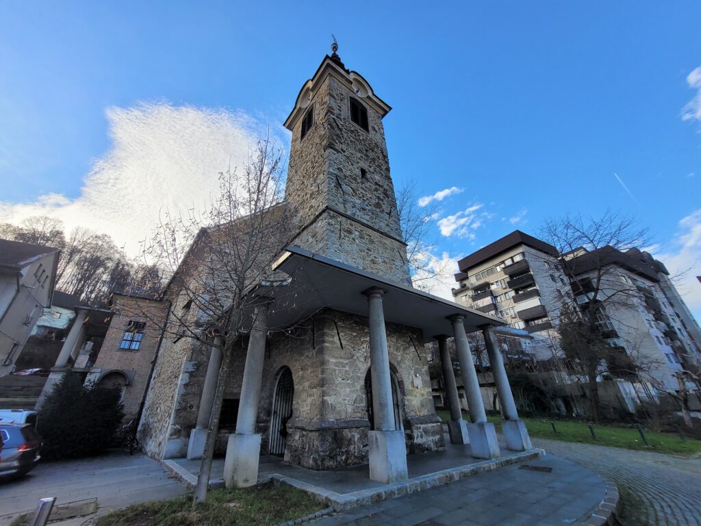stara cerkev