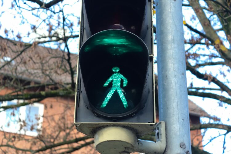 Zelena luč za pešce