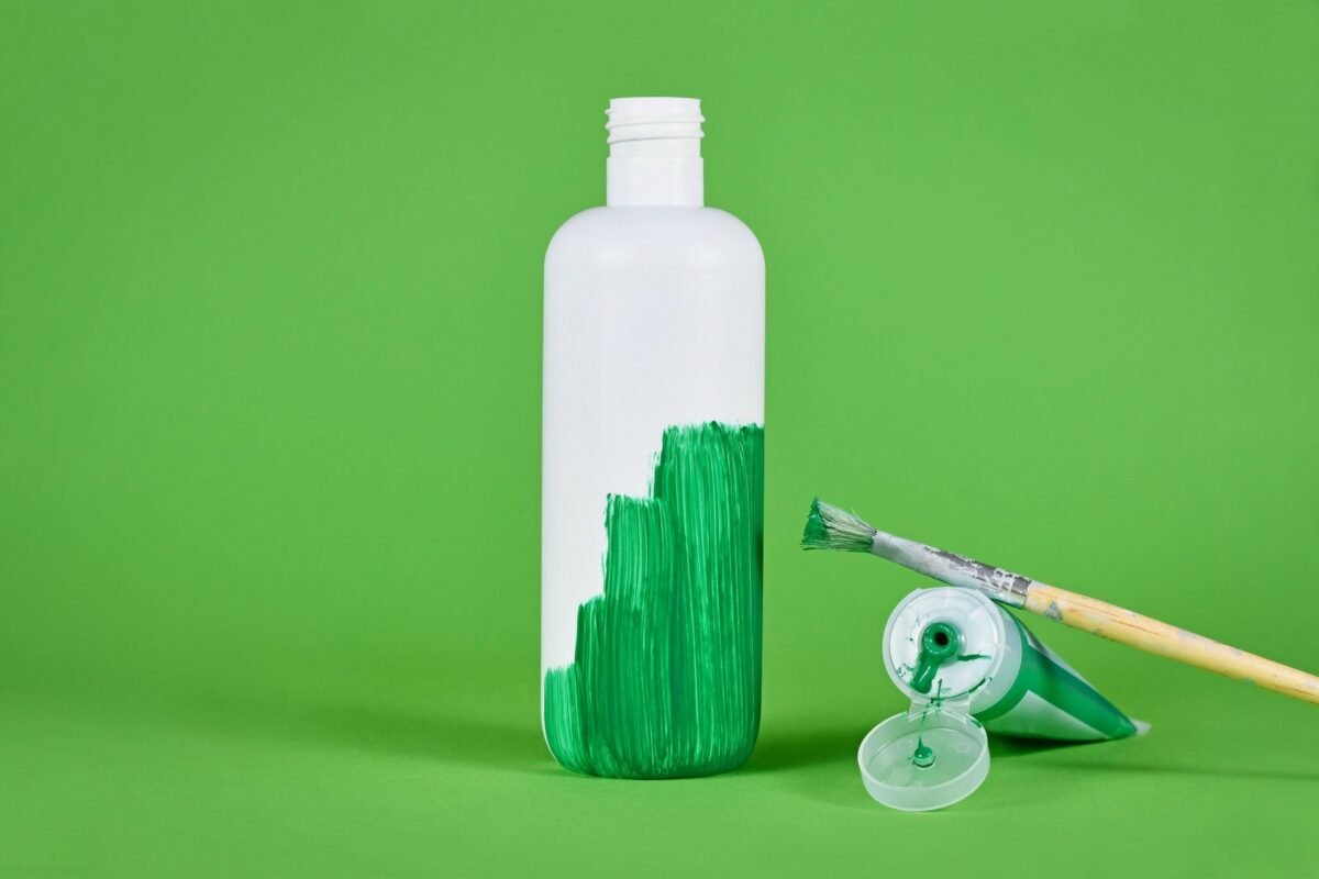 “Greenwashing”: Kako veste, da vam podjetja lažejo o svojih trajnostnih namenih