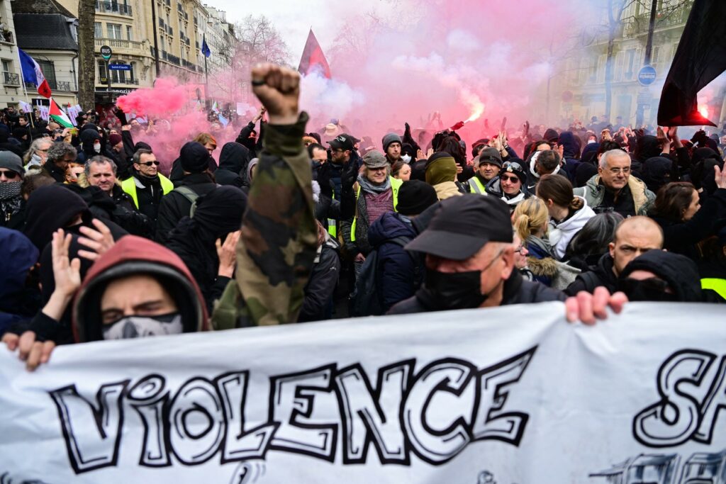 francoski protesti proti pokojninski reformi