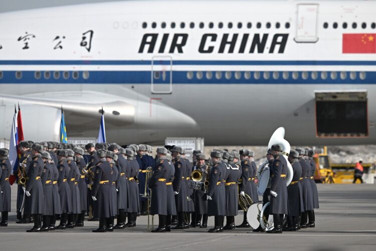 Ši Džinping obiskal Rusijo