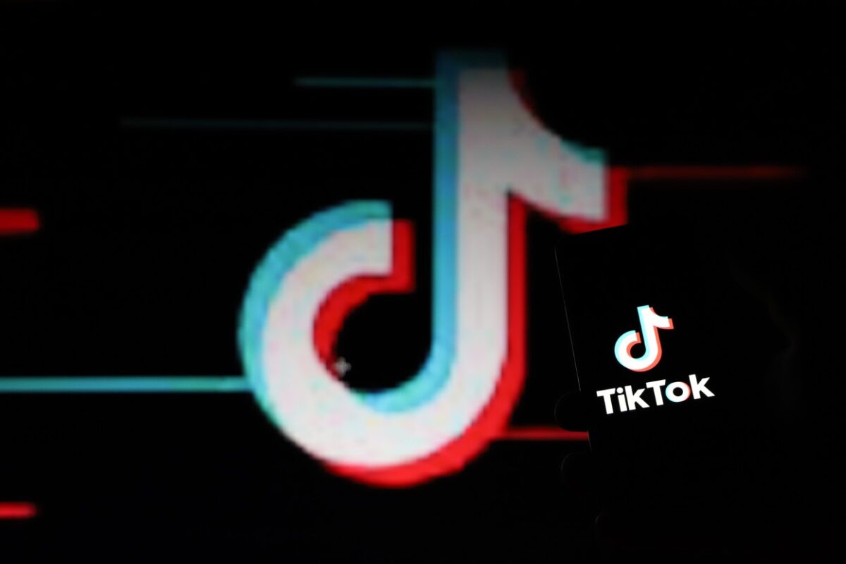 TikTok zaradi “nevarnih vsebin” pod drobnogledom italijanskih preiskovalcev
