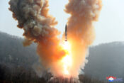 Severna Koreja, balistična raketa