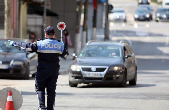 Albanija, policija, Tirana