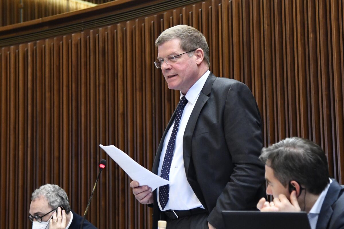 Po tesnem volilnem izidu v deželni svet v Trstu uspelo priti tudi Slovencu