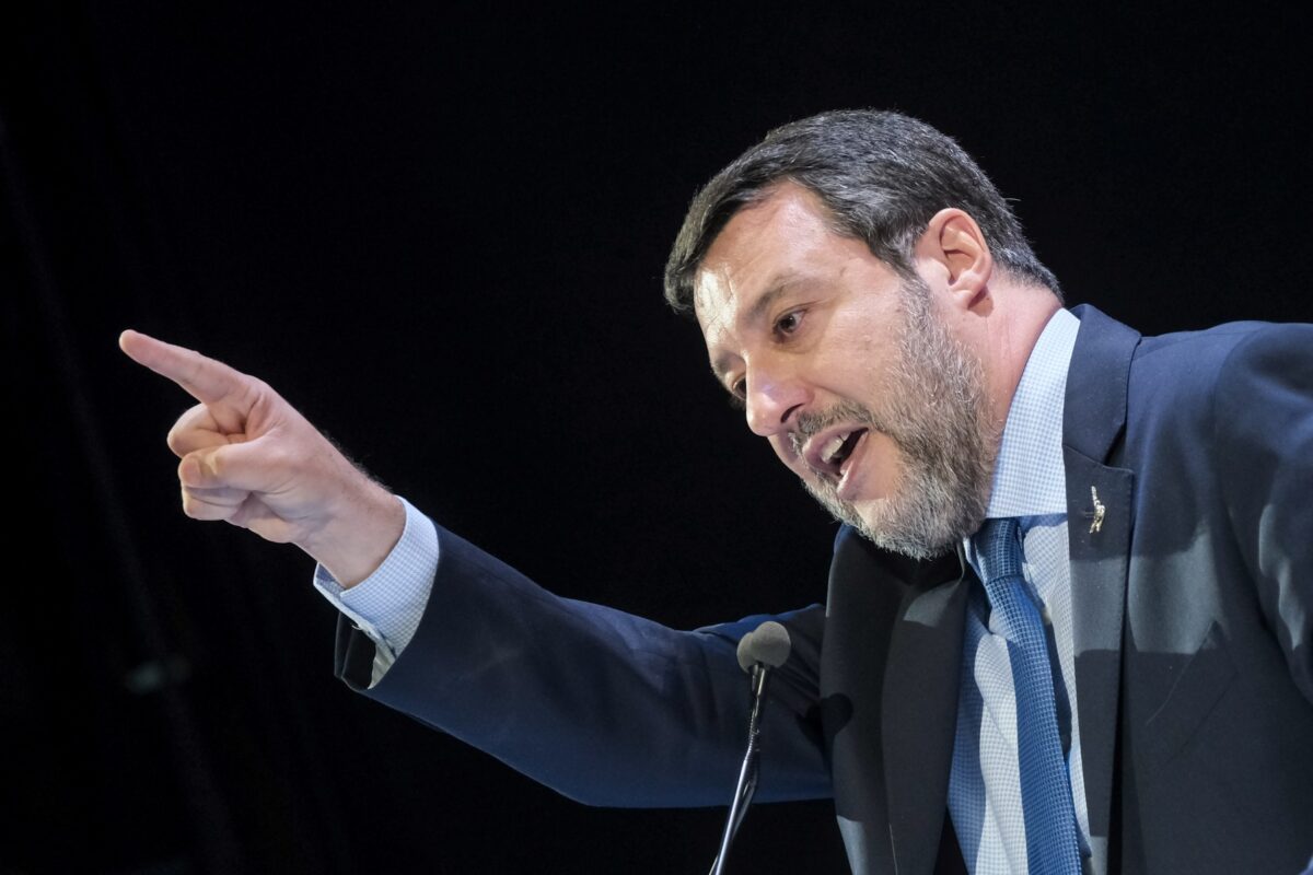 Salvini: Slovenija mora znova začeti sprejemati migrante, vrnjenih iz Italije