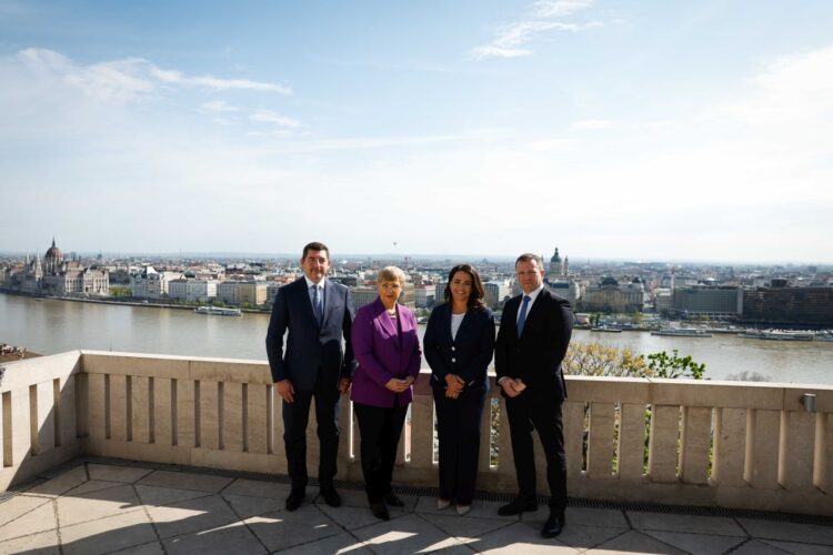 Predsednica Pirc Musar na uradnem obisku na Madžarskem