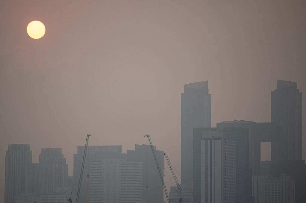 Onesnažen zrak v Bangkoku