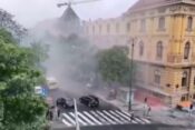 Trenutek zrušenja stavbe v Zagrebu
