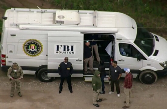 Teksas, FBI, iskanje morilca