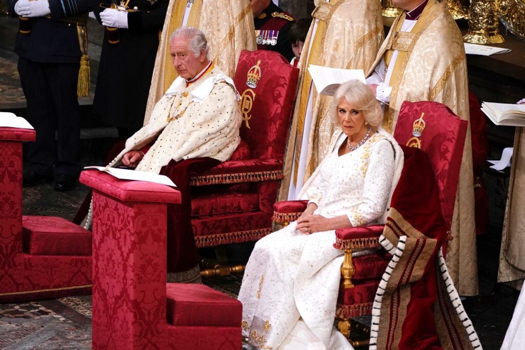 kronanje Karel III Camilla