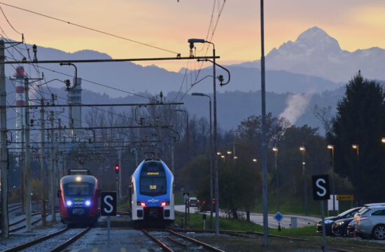Slovenske železnice