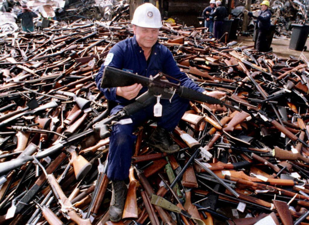zbiranje orožja avstralija