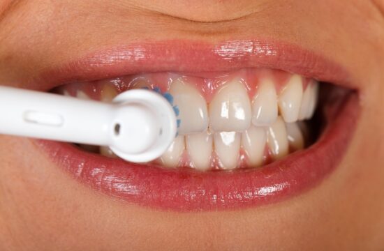 ščetkanje umivanje zob zobna krtačka
