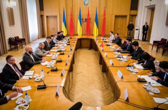 kitajska delegacija v Kijevu