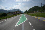Zelena cesta, zelene oznake za umirjanje hitrosti v prometu, Jesenice