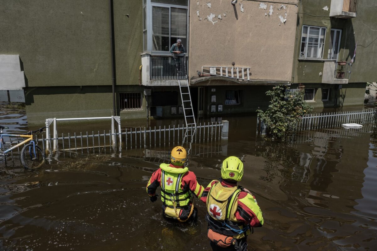 V Italiji poplave zahtevale že 15 smrtnih žrtev, Meloni razglasila dan žalovanja