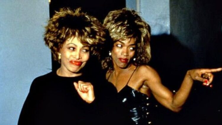 Tina Turner, Angela Basset