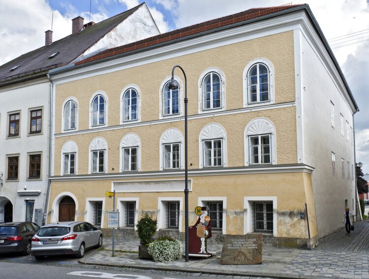 Hitlerjeva rojstna hiša