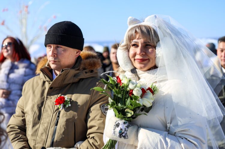 Poroka na Bajkalskem jezeru