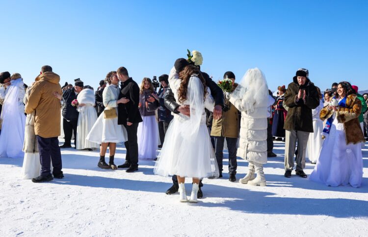 Poroka na Bajkalskem jezeru