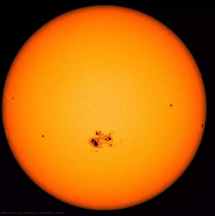 AR3310, sončeva pega, sonce, astronomija, vesolje