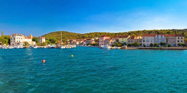 Hrvaški otok Zlarin