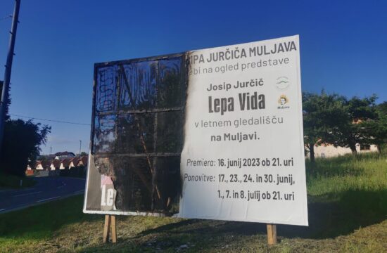 požig plakata v Muljavi
