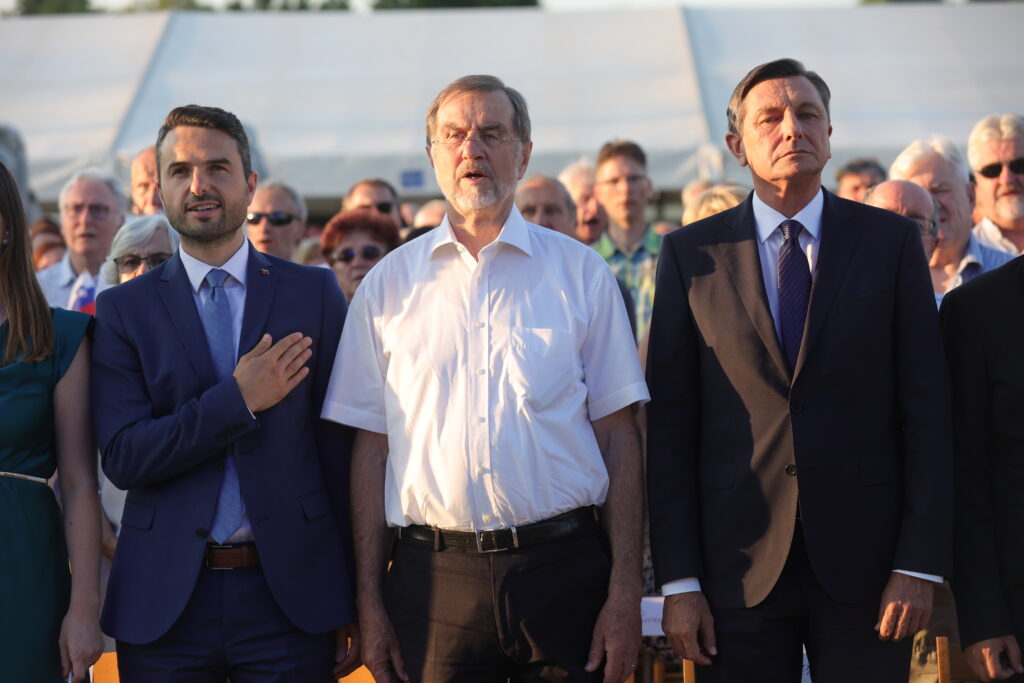 Matej Tonin, Lojze Peterle in Borut Pahor na proslavi dneva državnosti na Vrhniki
