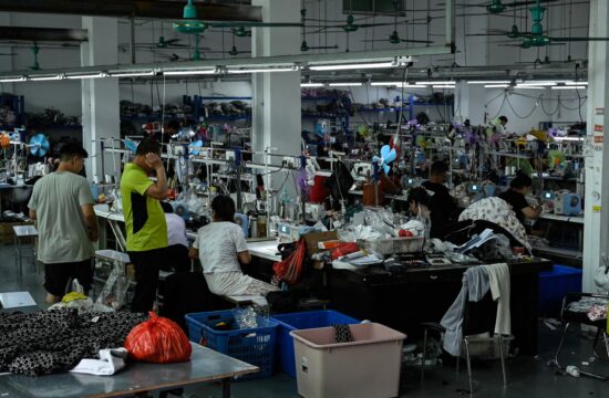 Tovarna oblačil Shein na Kitajskem