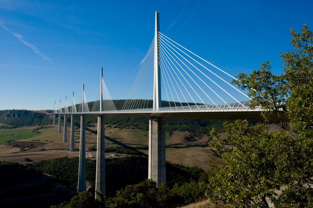 Najvišji viadukt na svetu, ki prekaša celo Eifflov stolp