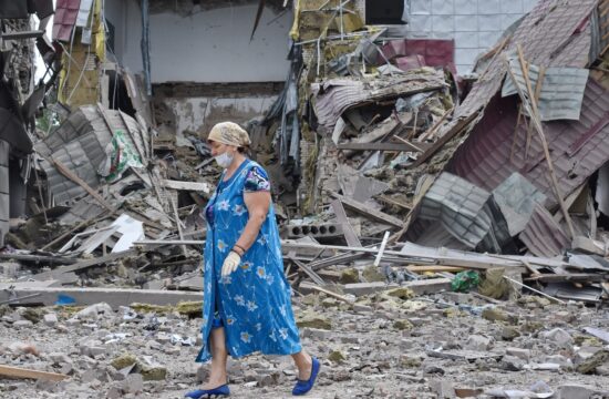 Vojna v Ukrajini - porušena šola