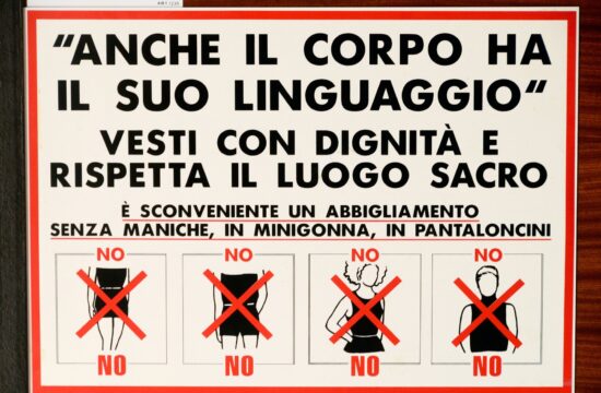 turisti, oblačenje, prepoved, Italija, dress code