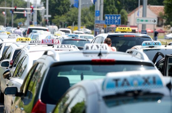 Taksiji na Hrvaškem