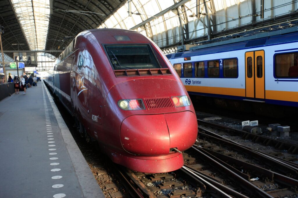 vlak, Nizozemska, Amsterdam, Thalys, železniška postaja