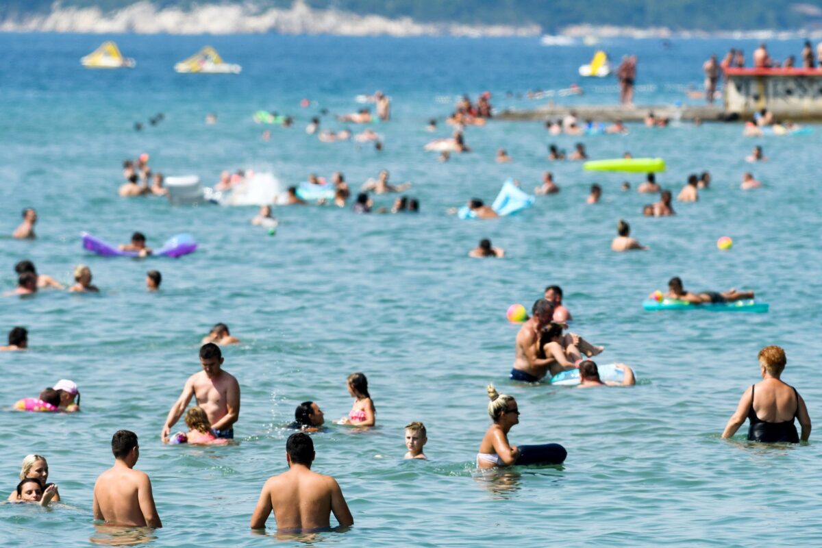 Je Hrvaška že žrtev masovnega turizma?