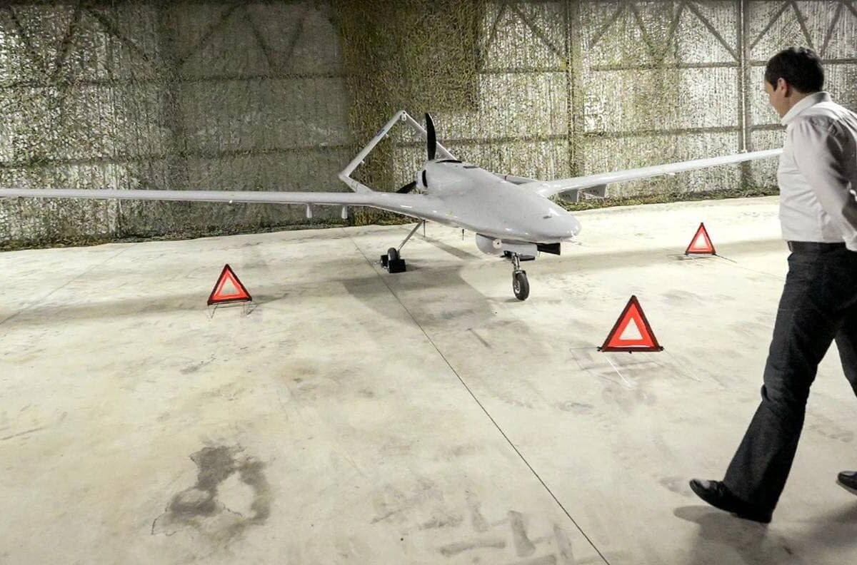 Kosovo nabavil vojaške drone, čeprav nima pristojnosti za svoj zračni prostor