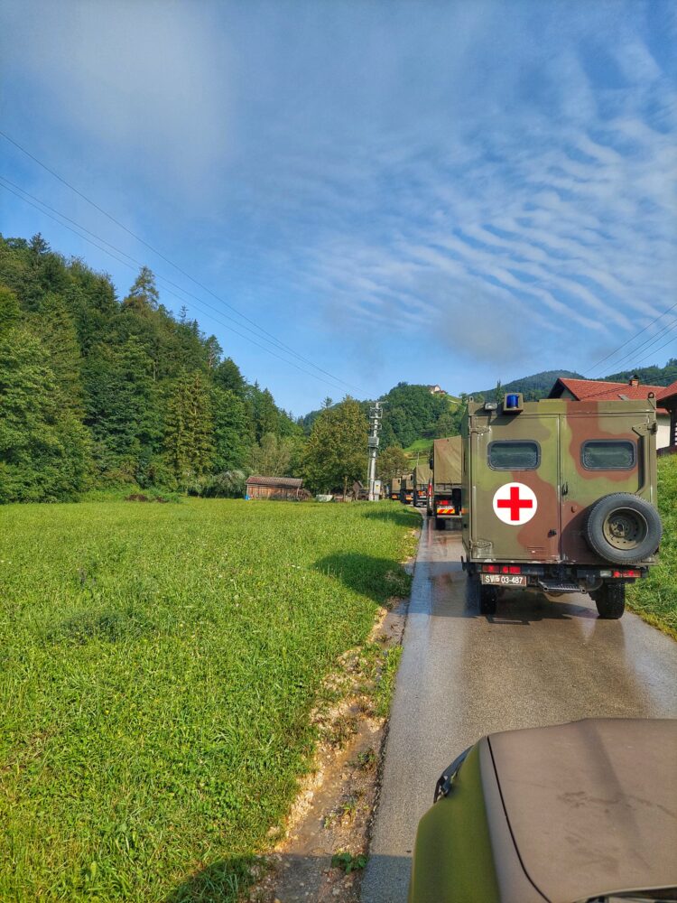 Slovenska vojska odpravlja posledice neurja na Koroškem