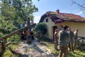 Slovenska vojska odpravlja posledice neurja na Koroškem