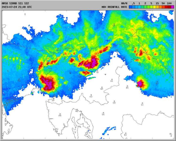 Radarska slika padavin, 23:50