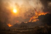 Požari na grških otokih