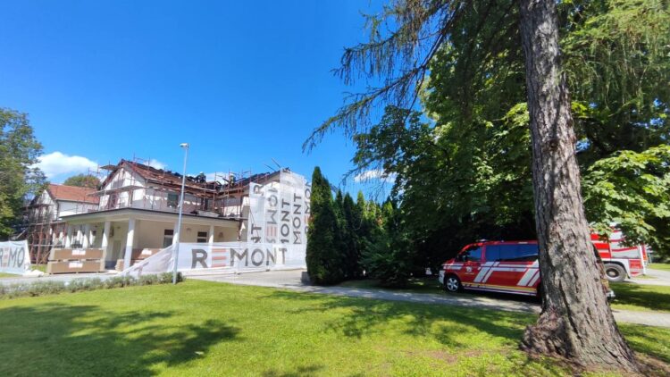 Požar na stavbi Psihiatrične klinike Ljubljana