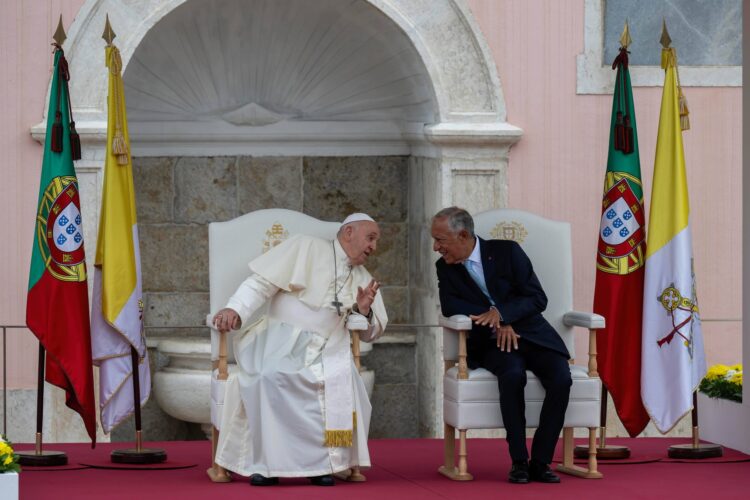 Papež na Portugalskem