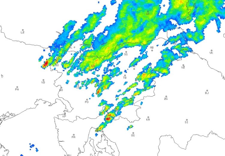 radarska slika padavin 48
