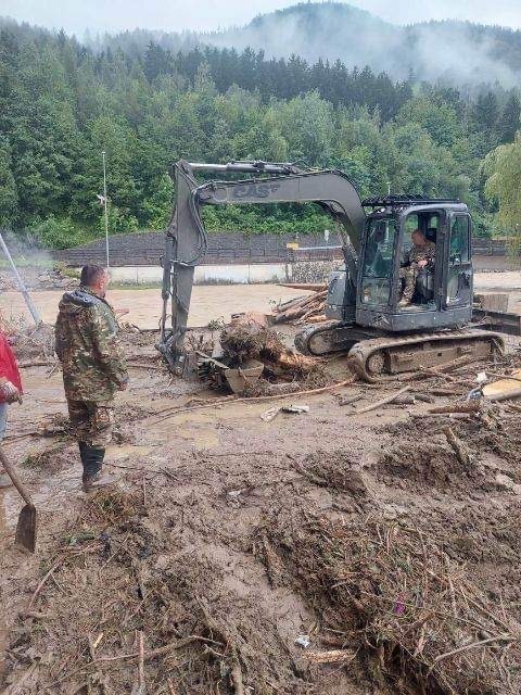 slovenska vojska, Ljubno ob Savinji, poplave 2023, odstranjevanje posledic poplave