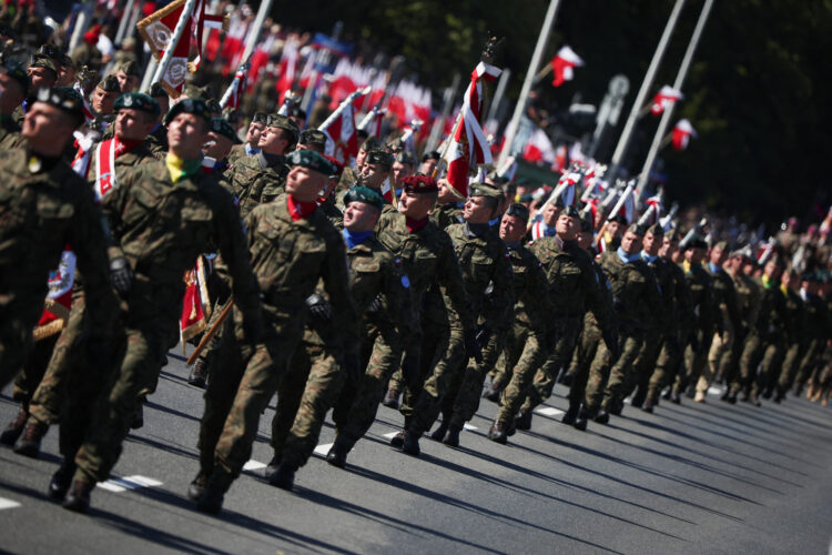 Vojaška parada v Varšavi
