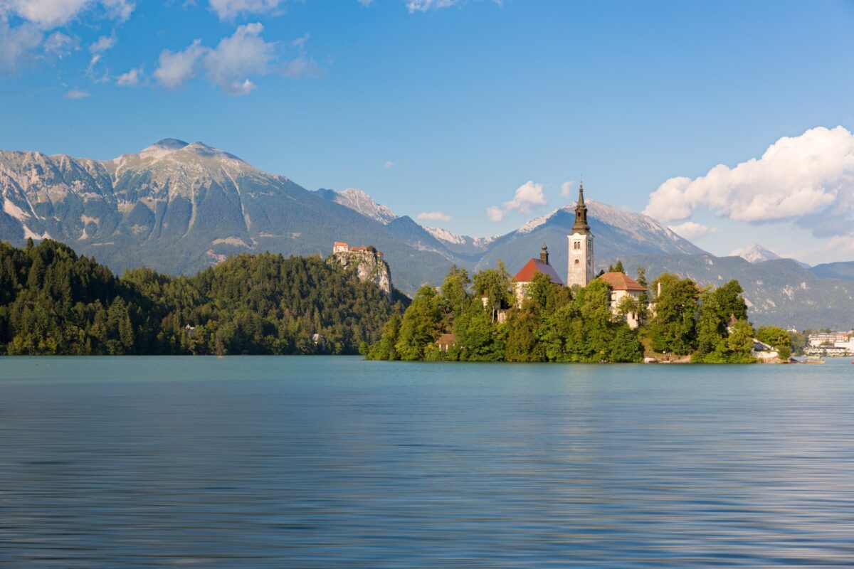 Po ogorčenju domačinov sprememba: kakšen bo nov prometni režim na Bledu?