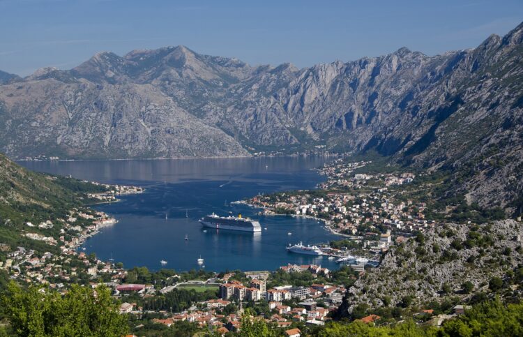 Kotor, Kotorski zaliv, Boka Kotorska, Črna gora; Jadran, Jadransko morje